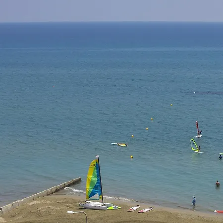 Apartamento Mackenzie Zoe Seafront Lárnaca