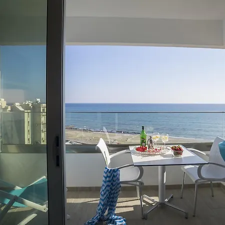 Mackenzie Zoe Seafront Larnaca