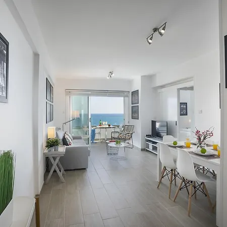 Mackenzie Zoe Seafront Lägenhet *