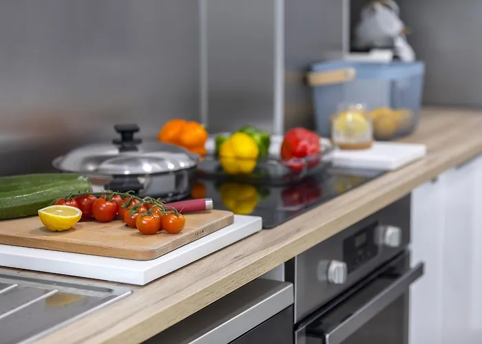 Mackenzie Zoe Seafront *