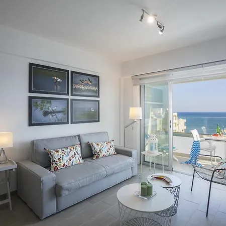 Apartman Mackenzie Zoe Seafront *